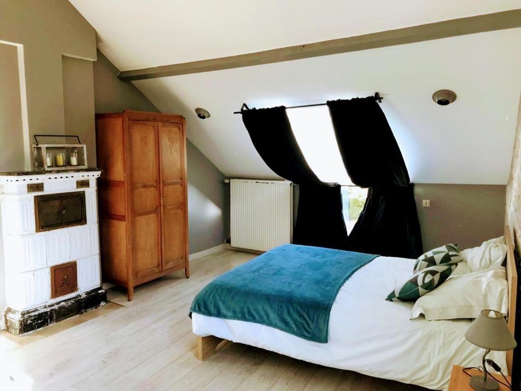 La Marelle Bed & Breakfast Avrille-les-Ponceaux ภายนอก รูปภาพ