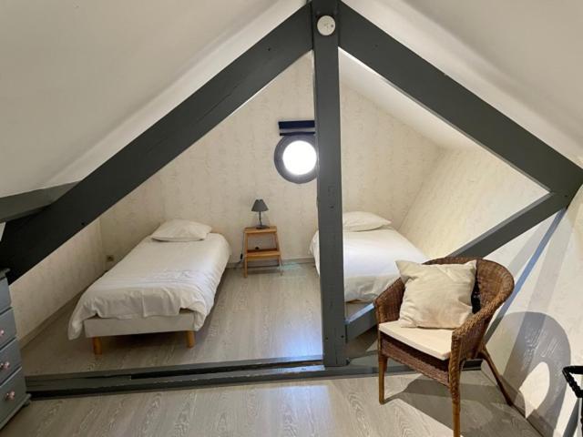 La Marelle Bed & Breakfast Avrille-les-Ponceaux ภายนอก รูปภาพ