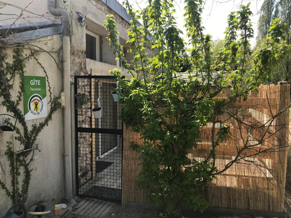 La Marelle Bed & Breakfast Avrille-les-Ponceaux ภายนอก รูปภาพ